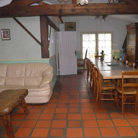 De Caractere Avec Etang Prive, Jardin Clos Et Cheminee, Parfait Pour Les Familles Payre-sur-Vendee